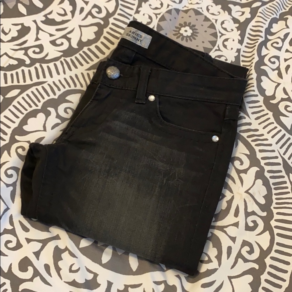 Jeans - Picture 2 of 3